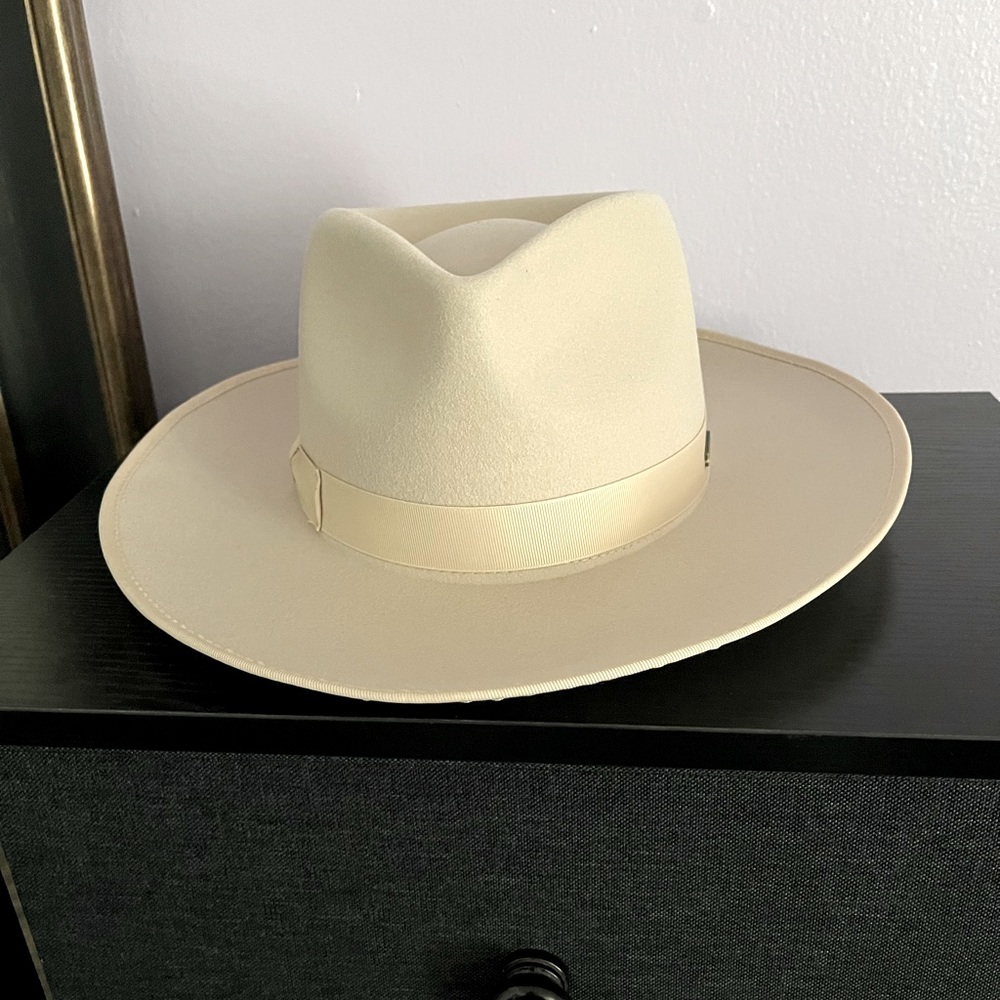 Cream Gigi Pip panama/rancher style hat .